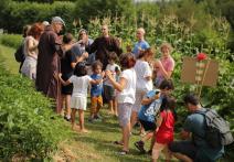 Scene from the film Happy Farmers